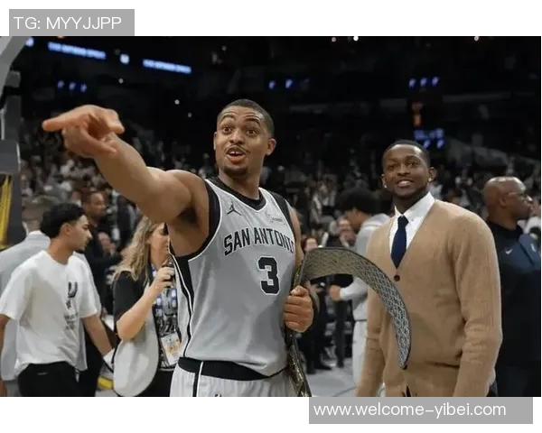 凯尔登约翰逊即将达成马刺生涯400场里程碑成就显赫 凯尔登约翰逊即将达成马刺生涯400场里程碑成就显赫